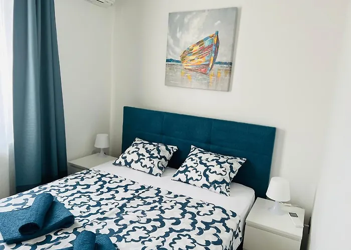 Croatica With Garage 公寓 *