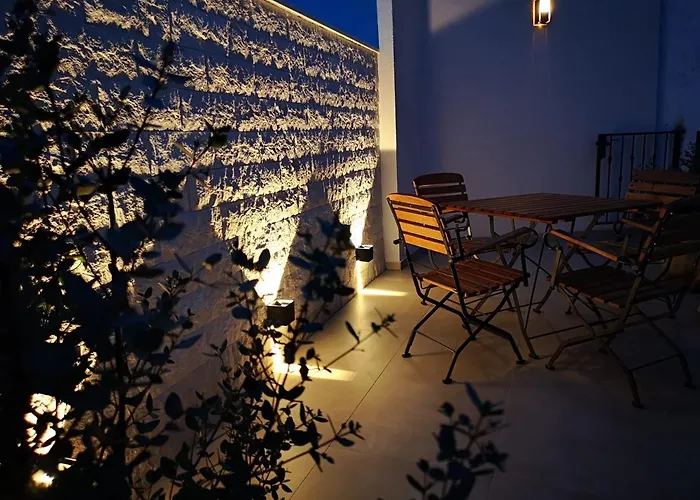 Croatica With Garage * Crikvenica